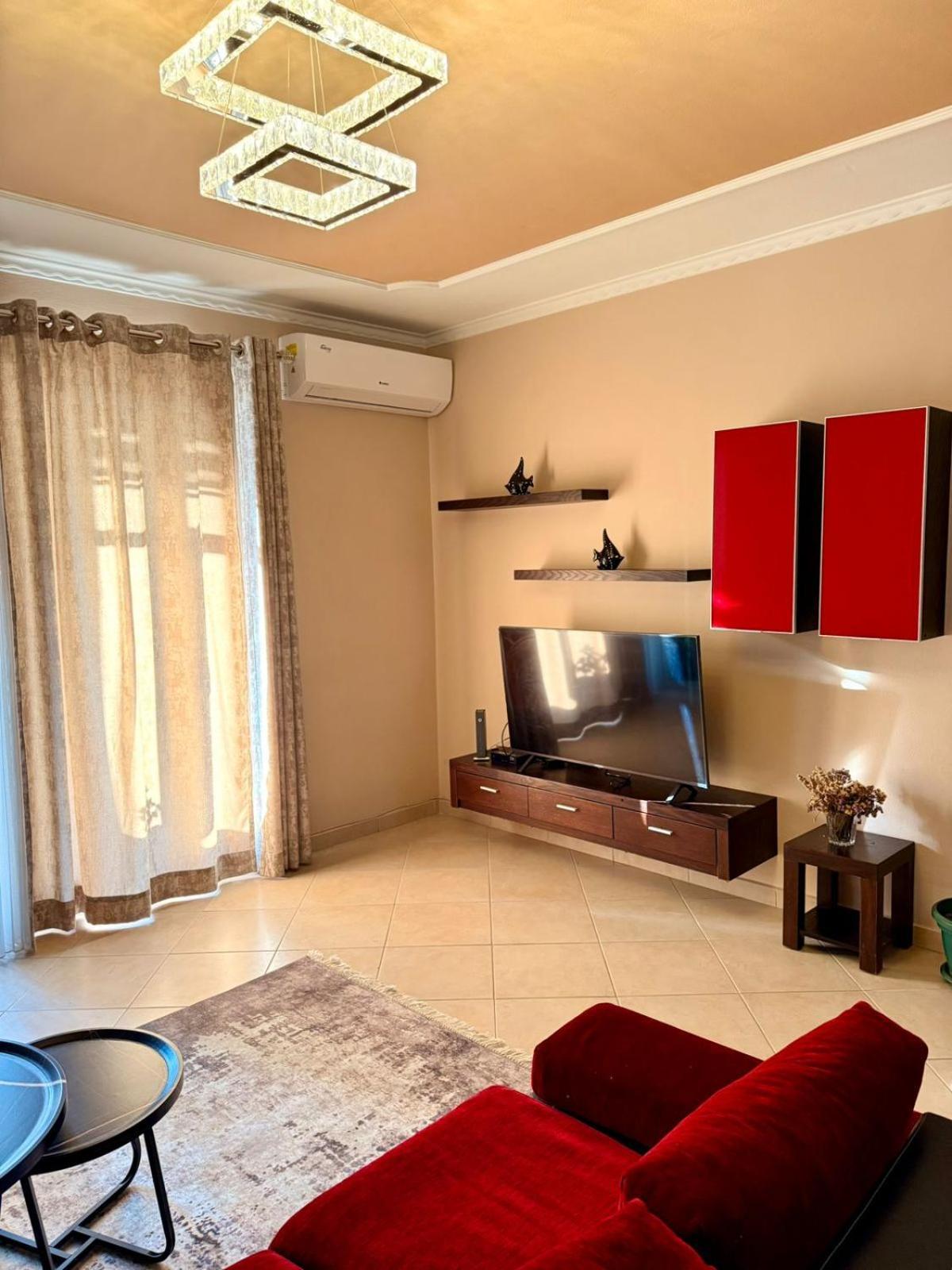 Nest&Rest Studios Tiranë Luaran gambar