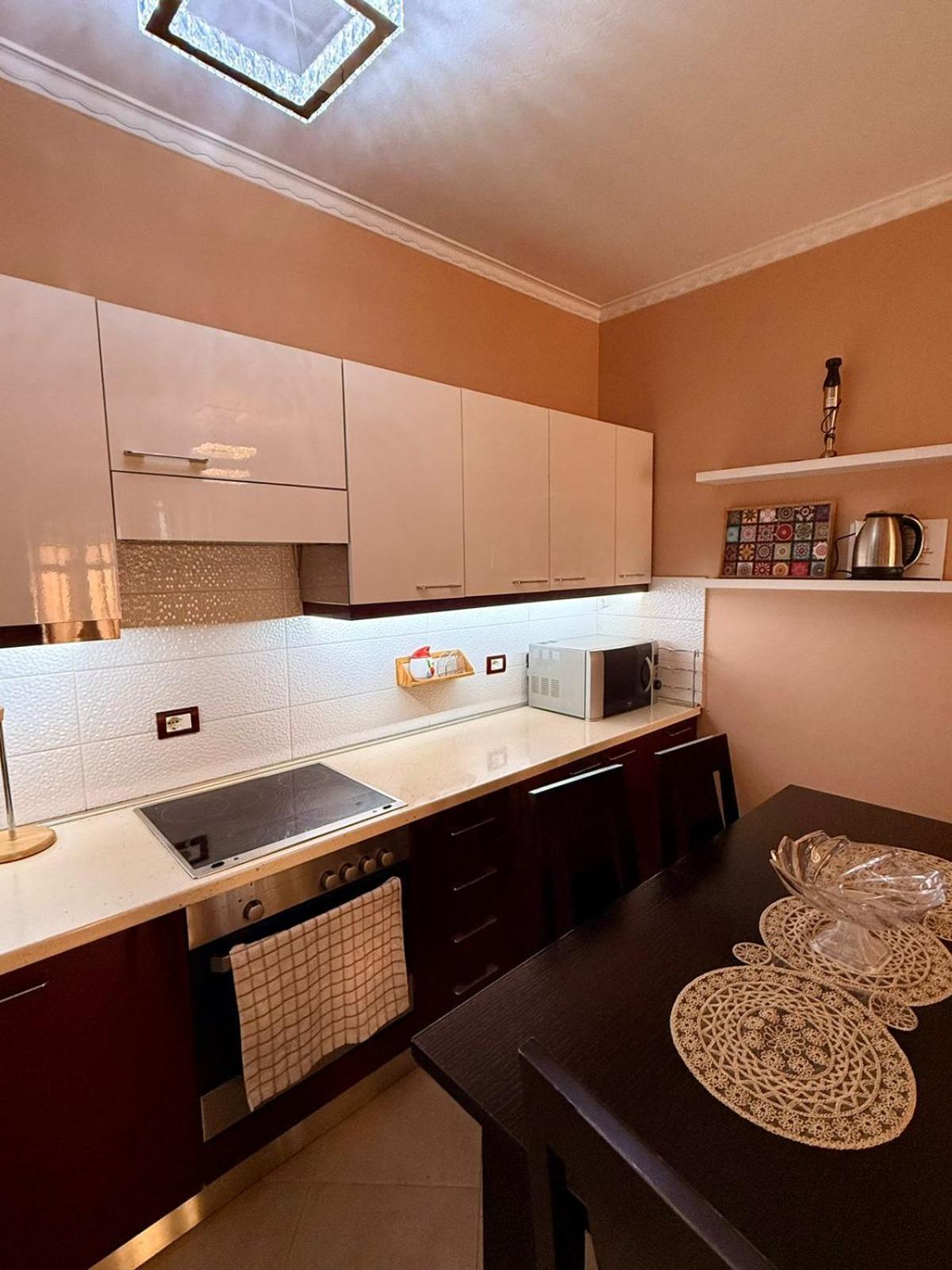 Nest&Rest Studios Tiranë Luaran gambar